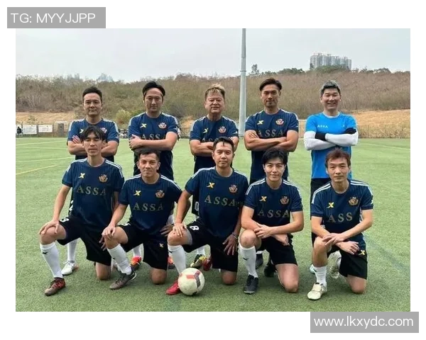 香港足球历史上的传奇人物与最早明星队员的辉煌岁月回顾 香港足球历史上的传奇人物与最早明星队员的辉煌岁月回顾
