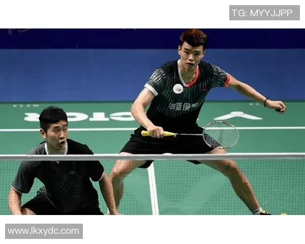 西安羽毛球队进攻战术解析与实战应用探讨