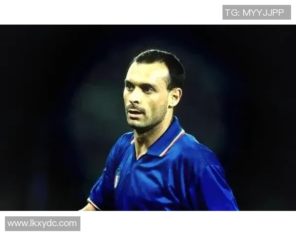 足球明星前任模特大揭秘这些女神曾与球星携手共度青春岁月 足球明星前任模特大揭秘这些女神曾与球星携手共度青春岁月